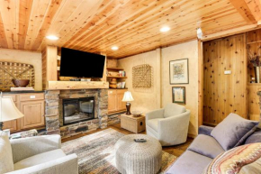 Close to Skiing Cabin with Pool Access in Breck